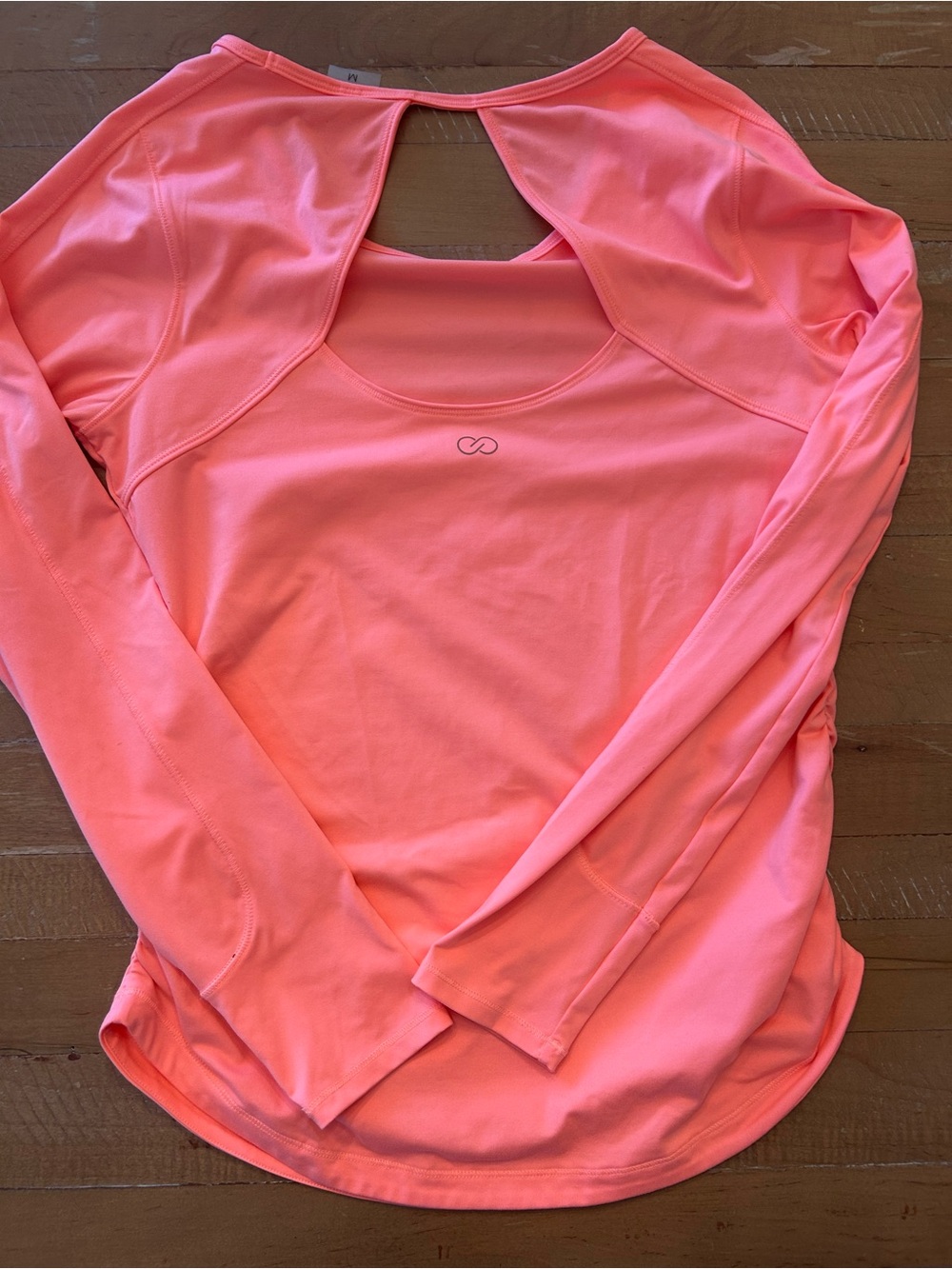 CALIA by Carrie Underwood Coral Long Sleeve Keyhole Active Tee - Picture 2 of 3